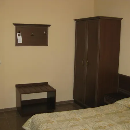 Aurora 3* Άγιος Κωνσταντίνος και Ελένη