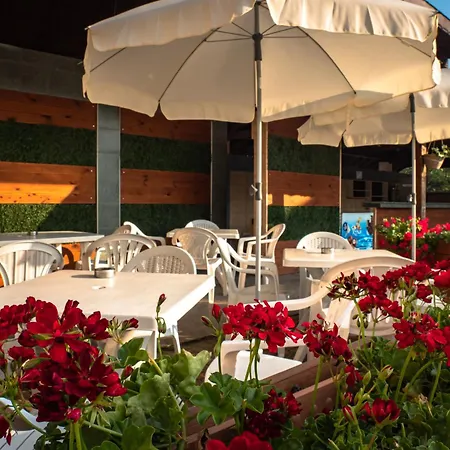 Ξενοδοχείο Aurora