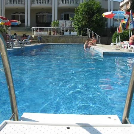 Aurora Ξενοδοχείο 3*